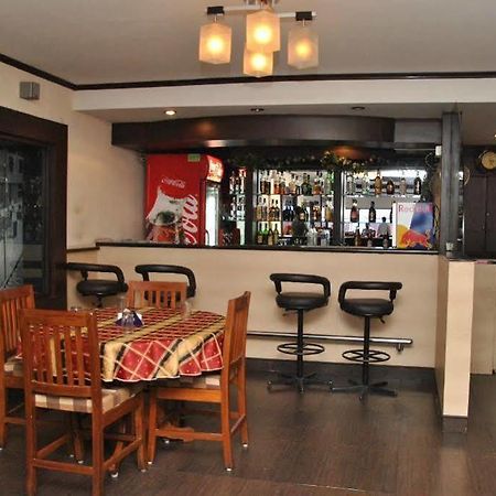 Santhi Inn Pondicherry Exterior foto